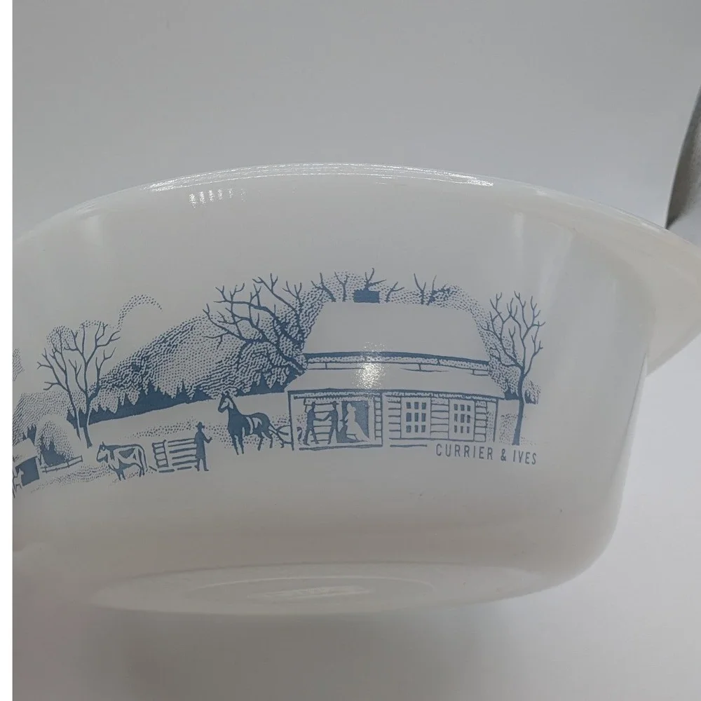 Glasbake Currier & Ives‎ Blue Milk Glass Round Casserole Dish J-514 2 QT USA